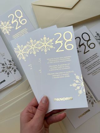 NOVOROČENKY✨ Vyber si design, nebo se poraď s námi a je to! Vánoce se blíží, tak to neprošvihni😉 Nakup právě teď na...